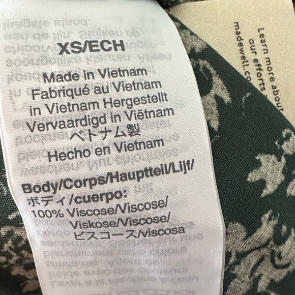 Madewell green V-Neck Button-front Mini Dress in Forest Leaves long sleeves - Picture 6 of 12